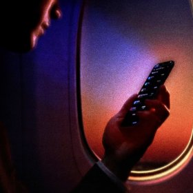 Emirates Launches Crypto Flight Payments, But There’s a Catch for Most Travelers