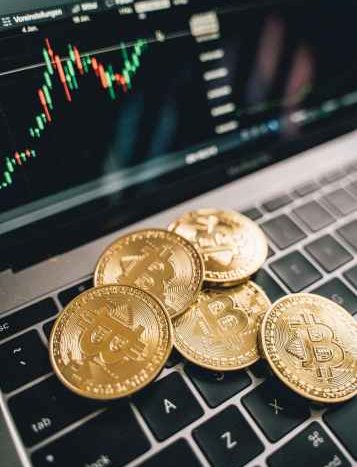 MicroStrategy’s New Bitcoin Sale Authorization Puts Altcoin Traders On Edge