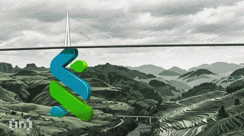 Chainlink Trades at Just $8.22, but Standard Chartered Sees a 24x Rally